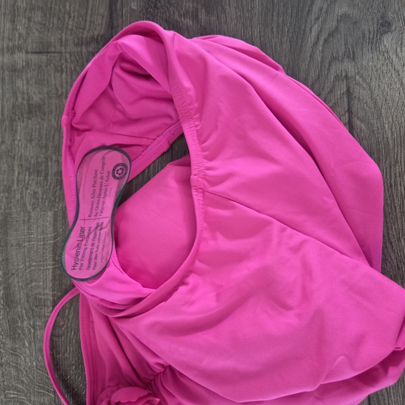 Kate Spade Women's Pink Rosette High Neck Swimsuit Size XS - NEW - Picture 4 of 10